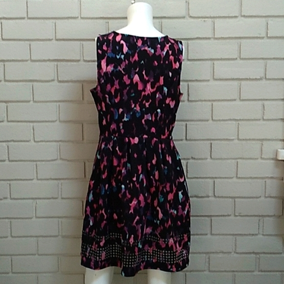 Apt 9 Multicolor Cut Out Detail Sleeveless Dress. Size Large. - Picture 6 of 10